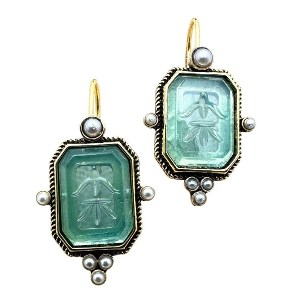 Blue Intaglio Glass Pearl Gold Plated Pierced 1.5 Inch Earrings Vintage Style - Picture 1 of 6